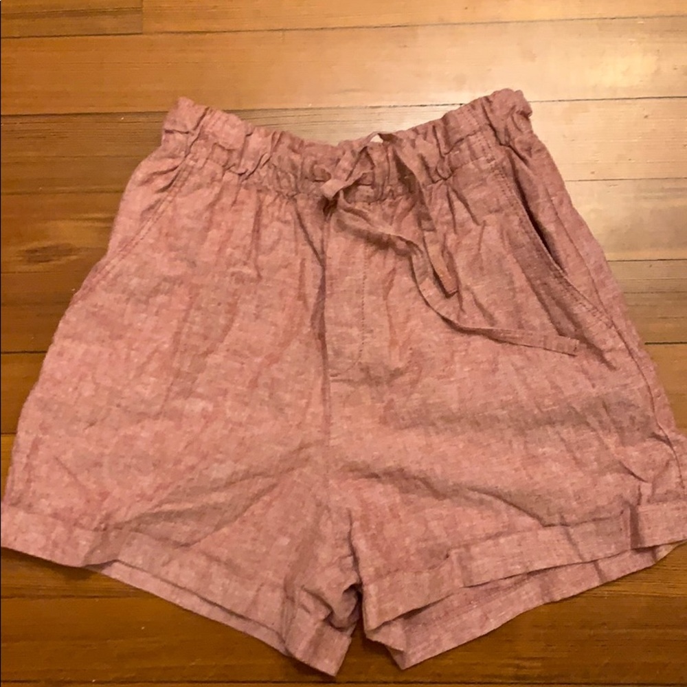 Uniqlo red paper bag shorts